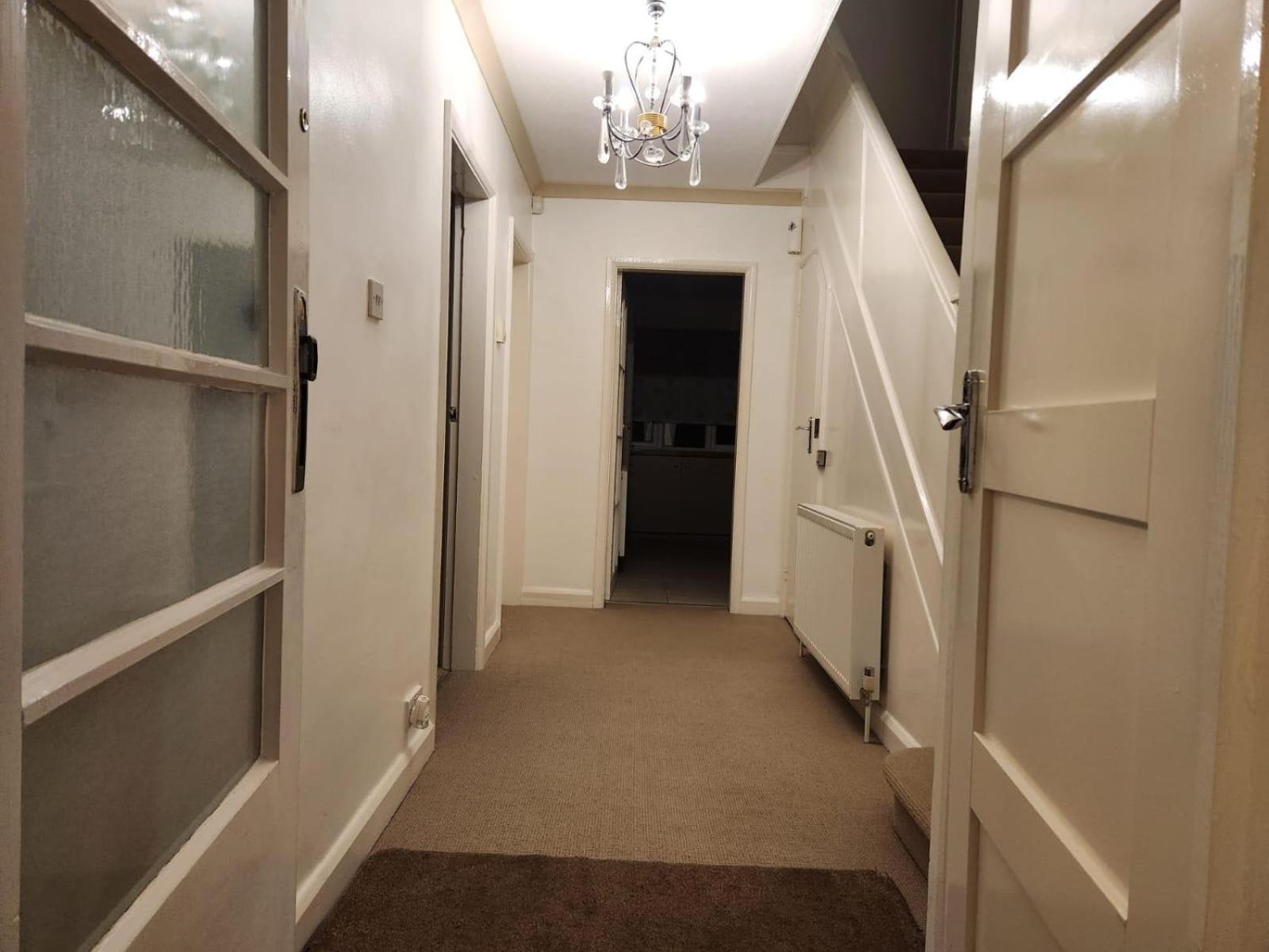 D Elmdon Homestay Shared 4 Bedrooms Birmingham Buitenkant foto
