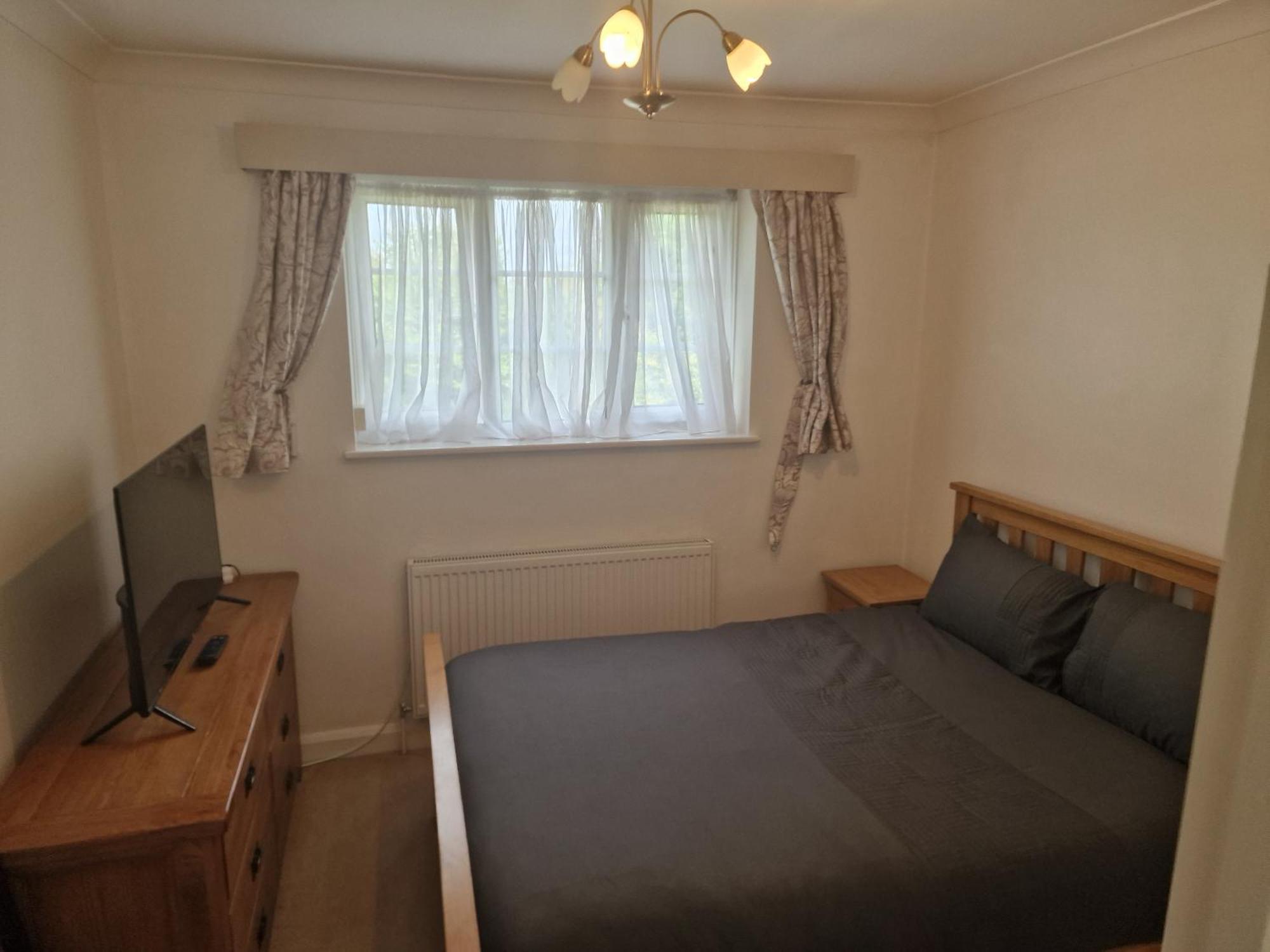 D Elmdon Homestay Shared 4 Bedrooms Birmingham Buitenkant foto
